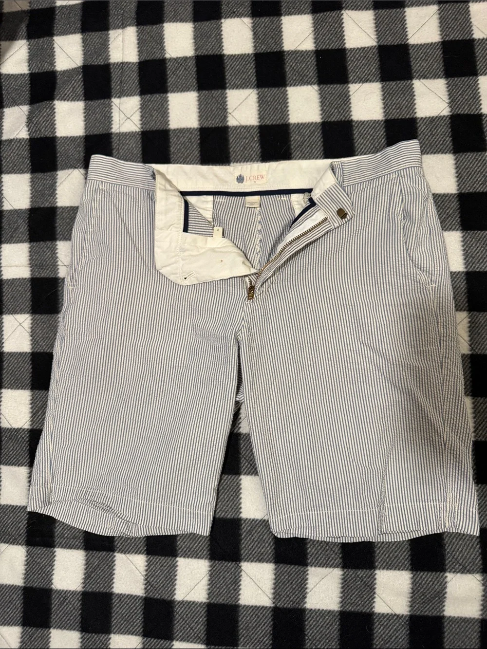 J. Crew Men’s Blue and White Seersucker Flat Front Shorts